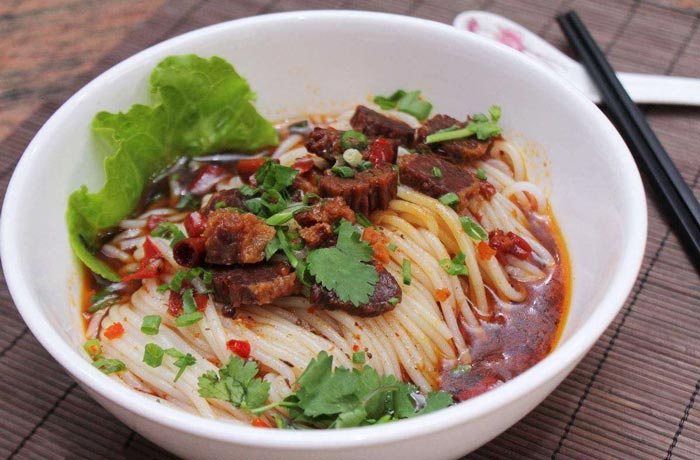 波密花溪牛肉粉培训